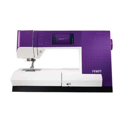 Комп'ютерна швейна машина Pfaff Expression 710
